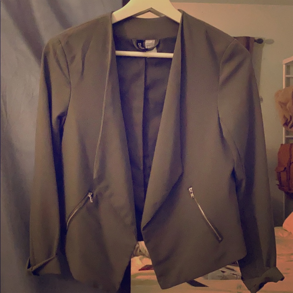 ARMY GREEN BLAZER
